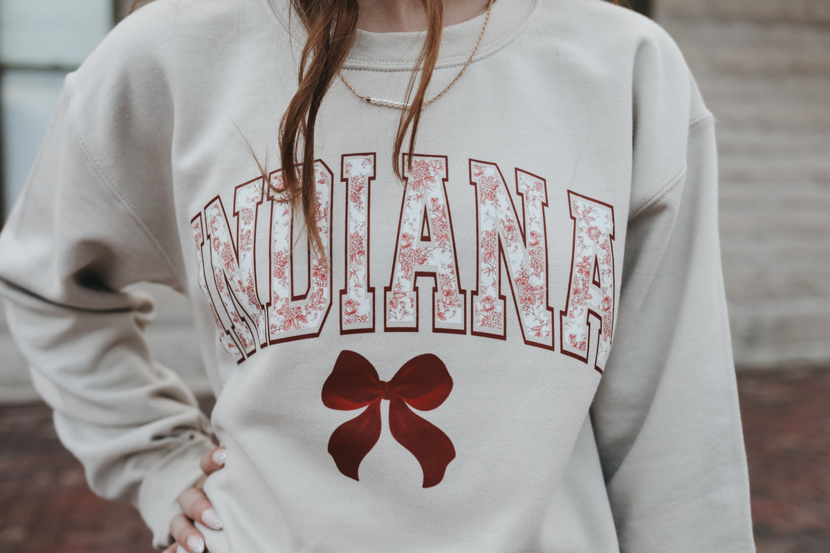 Indiana Bow Crew Neck Sweatshirt- Cream
